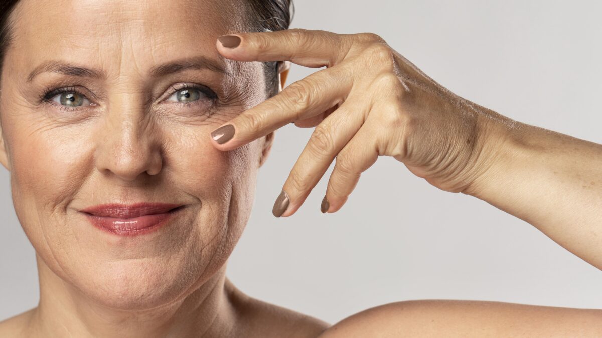 Best Non-Surgical Anti-Aging Treatments for Working Women in Mumbai