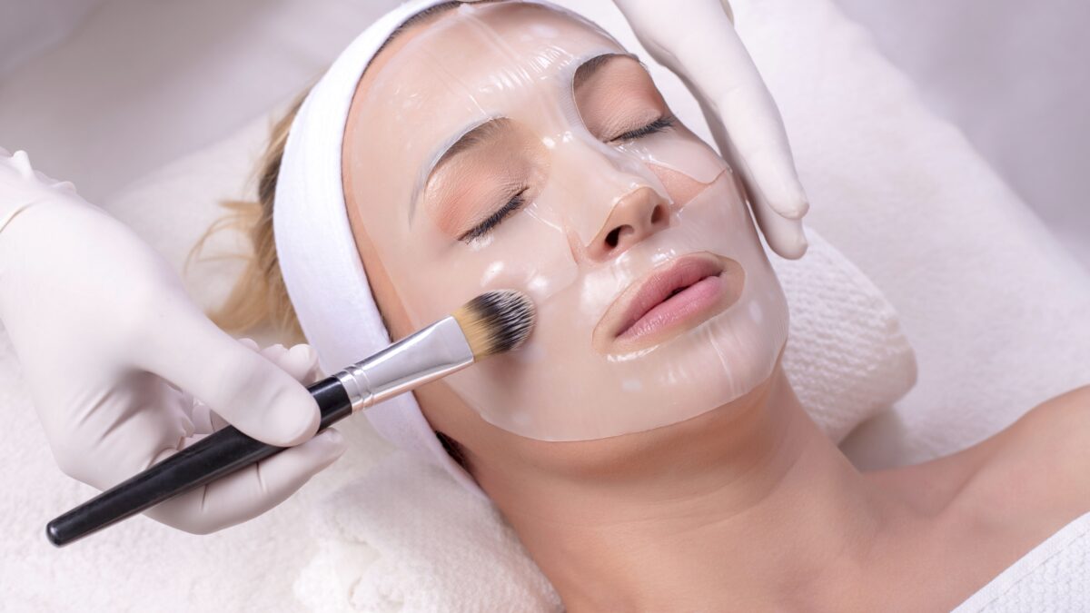 Dermatologist performing skin glow treatment in Mira Road